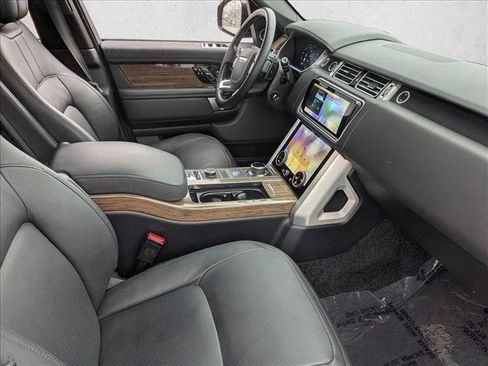 Used 2019 Land Rover Range Rover HSE image 23