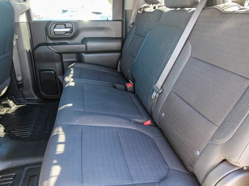 Used 2021 Chevrolet Silverado 3500 LT image 29