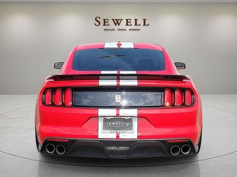 Used 2016 Ford Mustang Shelby GT350 w/ Technology Package RWD image 4