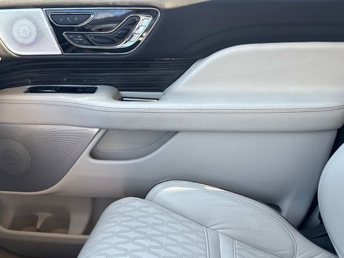 Used 2023 Lincoln Navigator L Black Label image 22