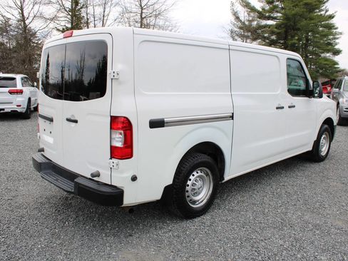 Used 2021 Nissan NV 1500 S image 7