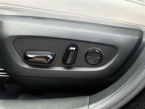 Used 2023 Lexus RX 350 Premium Plus w/ Cold Area Package FWD image 18