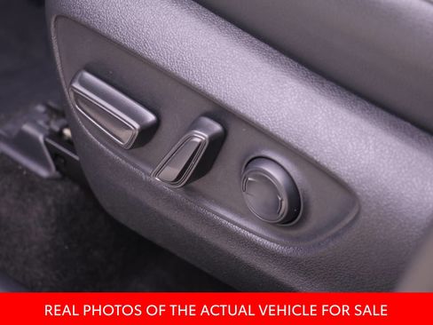 Used 2025 Toyota Grand Highlander FWD image 16