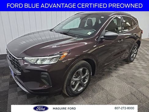 Used 2023 Ford Escape ST-Line w/ Tech Pack #1 AWD/4WD image 11
