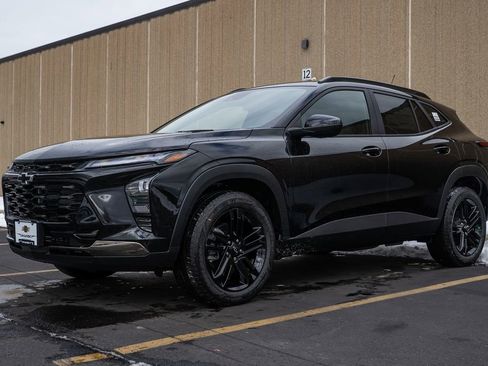 New 2026 Chevrolet Trax ACTIV image 3
