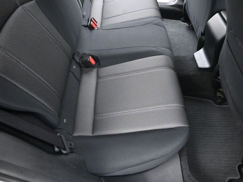 Used 2022 Subaru Crosstrek 2.0i image 28