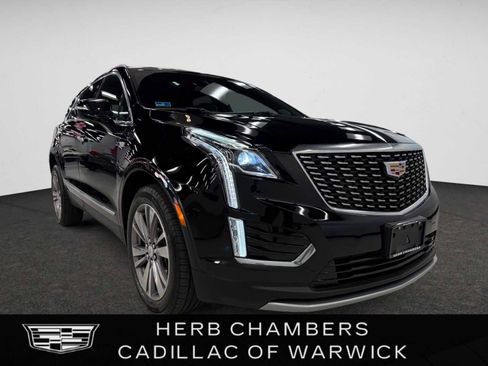 Certified 2024 Cadillac XT5 Premium Luxury image 1