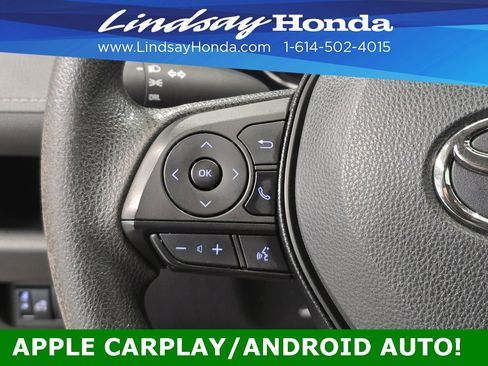 Used 2021 Toyota RAV4 LE image 16