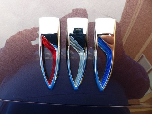 Used 2025 Buick Envision Preferred image 21