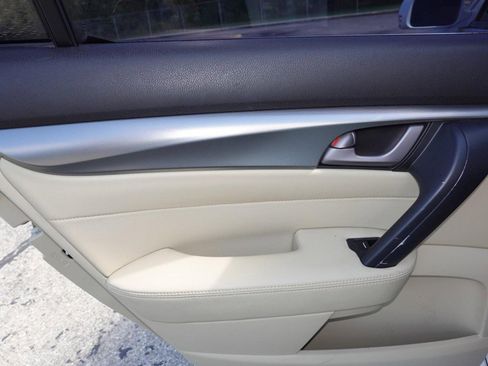 Used 2010 Acura TL 4dr Sdn 2WD image 20