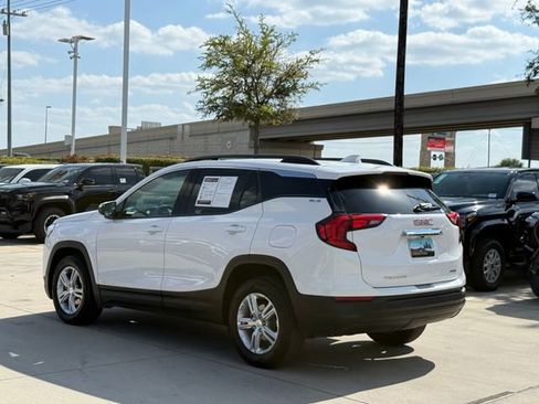 Used 2020 GMC Terrain SLE w/ Driver Convenience Package AWD/4WD image 8