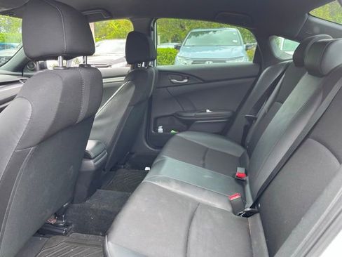 Used 2020 Honda Civic Sport image 9