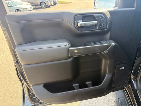 Used 2022 GMC Sierra 1500 AT4 w/ AT4 Premium Package AWD/4WD image 23
