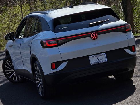 Used 2024 Volkswagen ID.4 S image 59