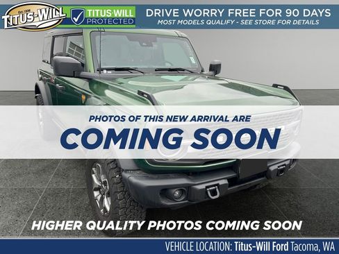 Used 2025 Ford Bronco Badlands image 1