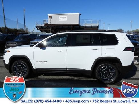 New 2026 Jeep Cherokee Limited image 2