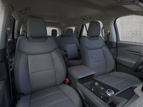 New 2026 Ford Explorer Active RWD image 10