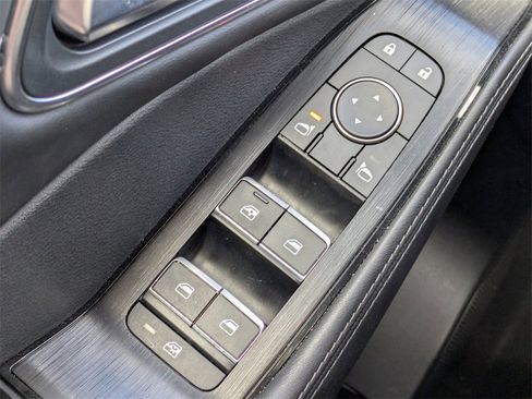 Used 2023 Nissan Rogue Platinum w/ Platinum Premium Package image 29