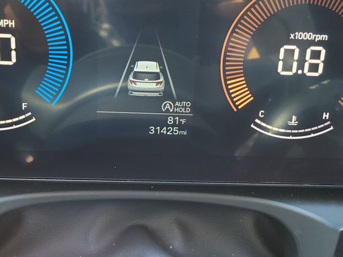 Used 2025 Hyundai Tucson SEL AWD/4WD image 22