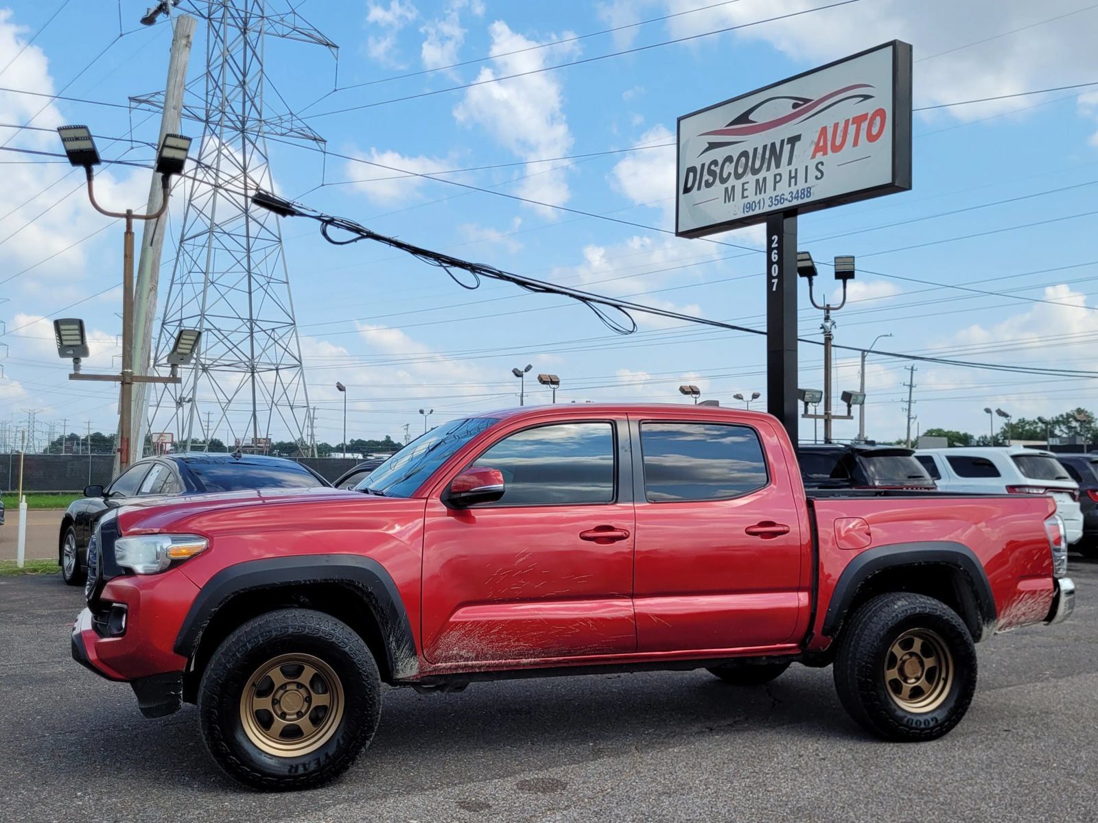 Used 2021 Toyota Tacoma TRD Off-Road AWD/4WD image 23