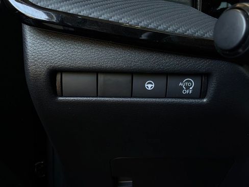 Used 2026 Nissan Kicks SR FWD image 24