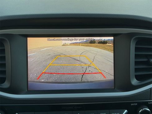 Used 2019 Hyundai Ioniq Blue image 12