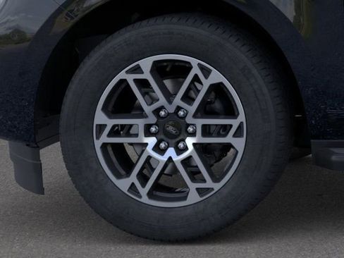 New 2026 Ford Expedition Active image 22