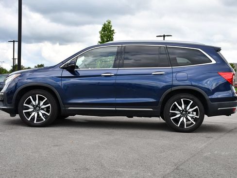 Used 2019 Honda Pilot Touring image 4
