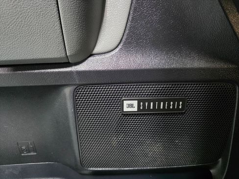 Used 2017 Toyota Sequoia Limited AWD/4WD image 19