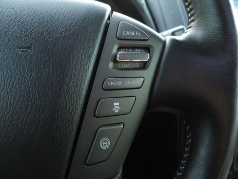 Used 2020 Nissan Armada SL w/ Premium Package image 30