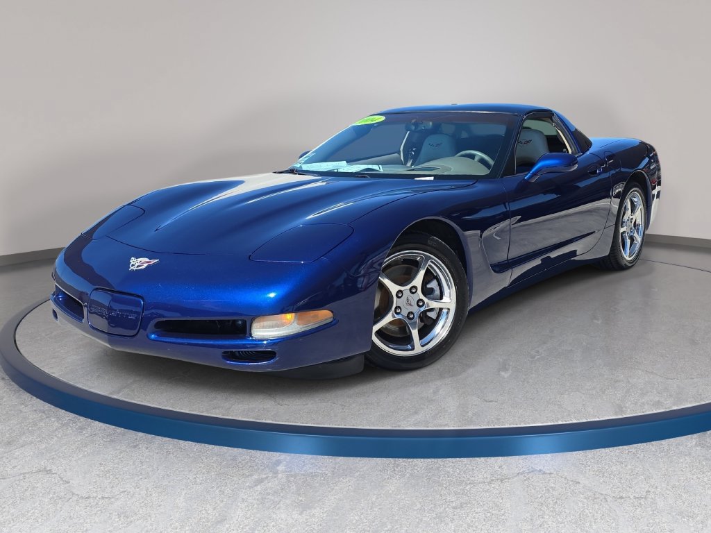 Used 2004 Chevrolet Corvette Coupe w/ Preferred Equipment Group RWD image 1