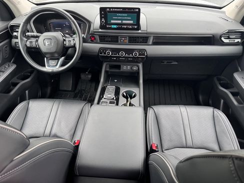 Certified 2023 Honda Pilot Elite image 11