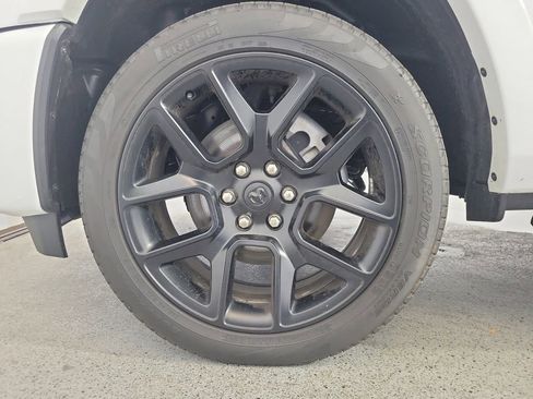 Used 2025 RAM 1500 Laramie w/ Night Edition image 9