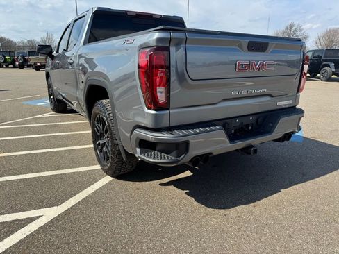 Used 2022 GMC Sierra 1500 Elevation w/ Preferred Package AWD/4WD image 7