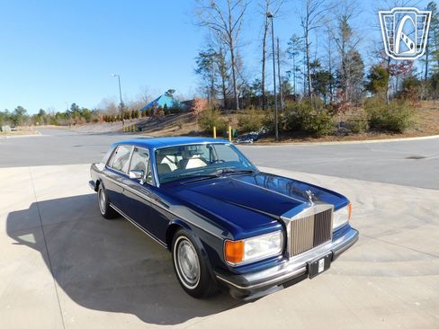 Used 1990 Rolls-Royce Silver Spur II image 38
