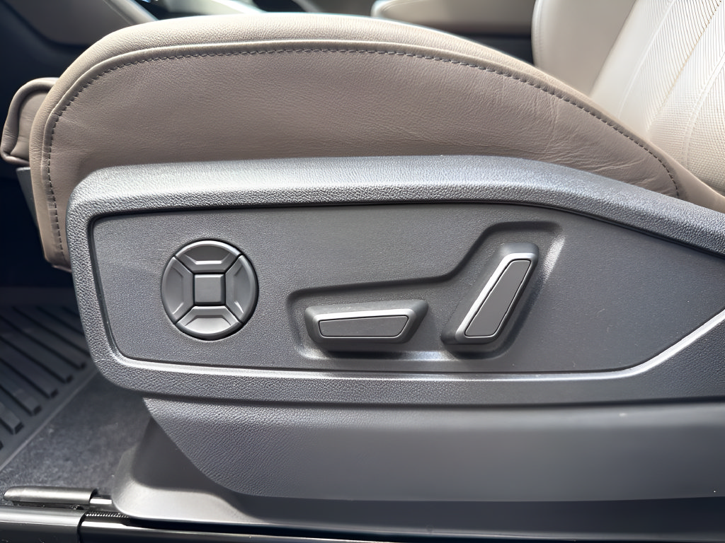 New 2026 Audi Q5 Premium Plus AWD/4WD image 13