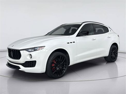 Used 2019 Maserati Levante S AWD/4WD image 1