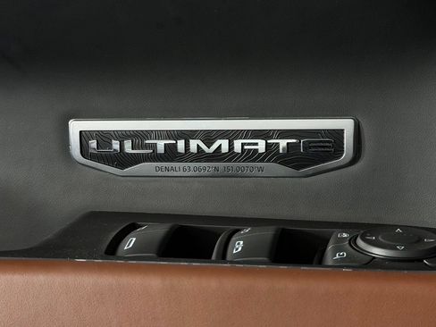 Used 2025 GMC Sierra 1500 Denali Ultimate AWD/4WD image 28
