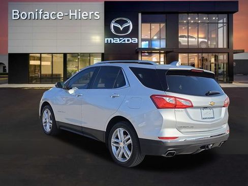 Used 2019 Chevrolet Equinox Premier FWD image 3