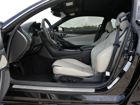 Used 2022 INFINITI Q60 3.0t Luxe w/ Essential Package AWD/4WD image 17