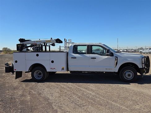 New 2025 Ford F350 XL image 7