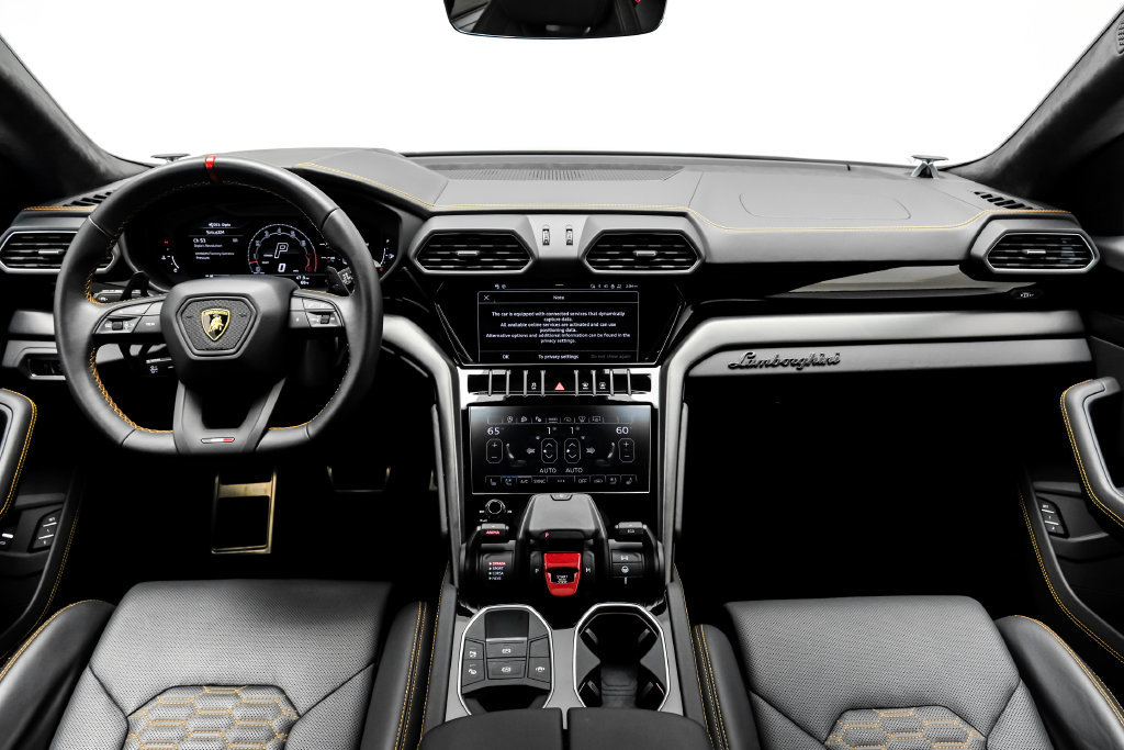 Used 2024 Lamborghini Urus S AWD/4WD image 15