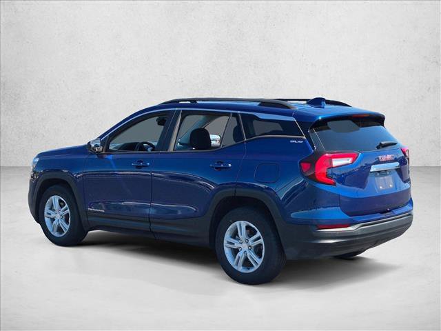 Used 2022 GMC Terrain SLE w/ Driver Convenience Package FWD image 7