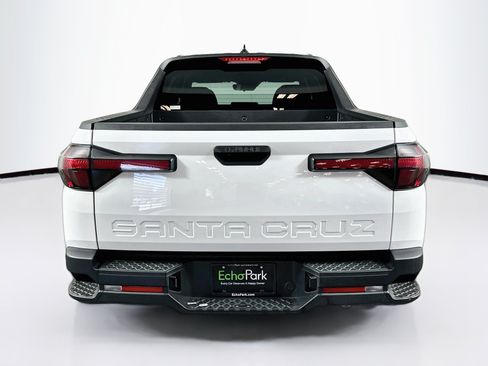 Used 2025 Hyundai Santa Cruz SEL FWD image 7