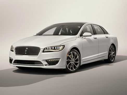 Used 2018 Lincoln MKZ Select w/ Select Plus Package AWD/4WD image 1