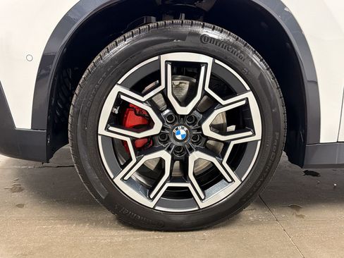 Used 2026 BMW X1 xDrive28i w/ Technology Package AWD/4WD image 11