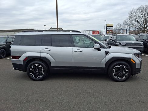 Certified 2025 Hyundai Santa Fe SEL image 7