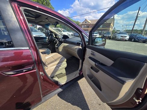 Used 2013 Honda Odyssey EX-L image 32