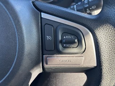 Used 2018 Subaru Forester 2.5i w/ Alloy Wheel Package image 12