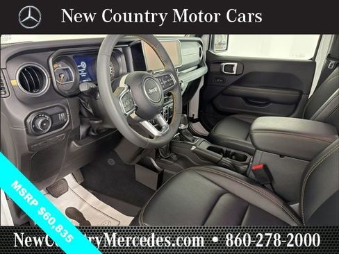 Used 2024 Jeep Wrangler Unlimited Sahara w/ Safety Group AWD/4WD image 10